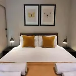 Notting Hill - The One One One -2-